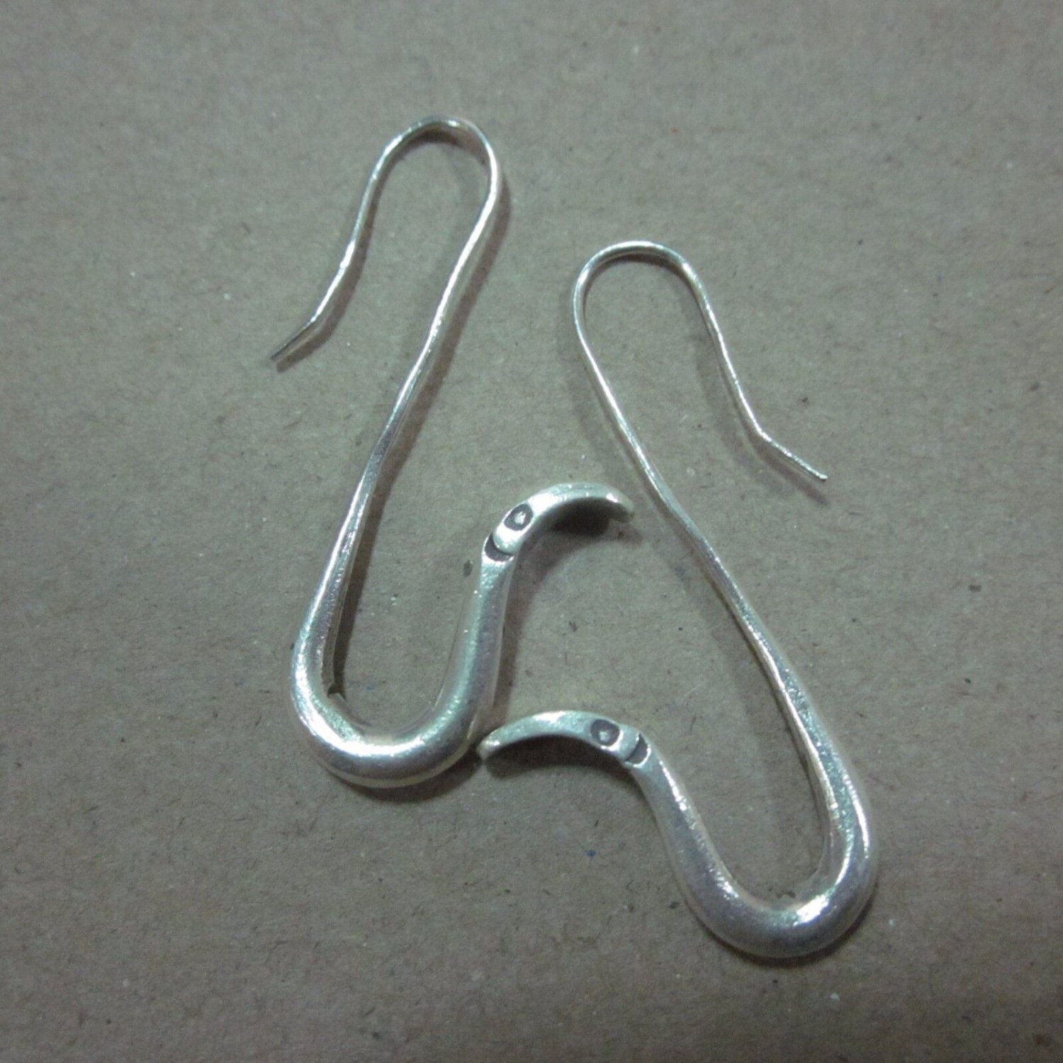 Thai Hill Tribe Earrings Fine Silver Hooks Vintage Reptile Shape Craft CS194602