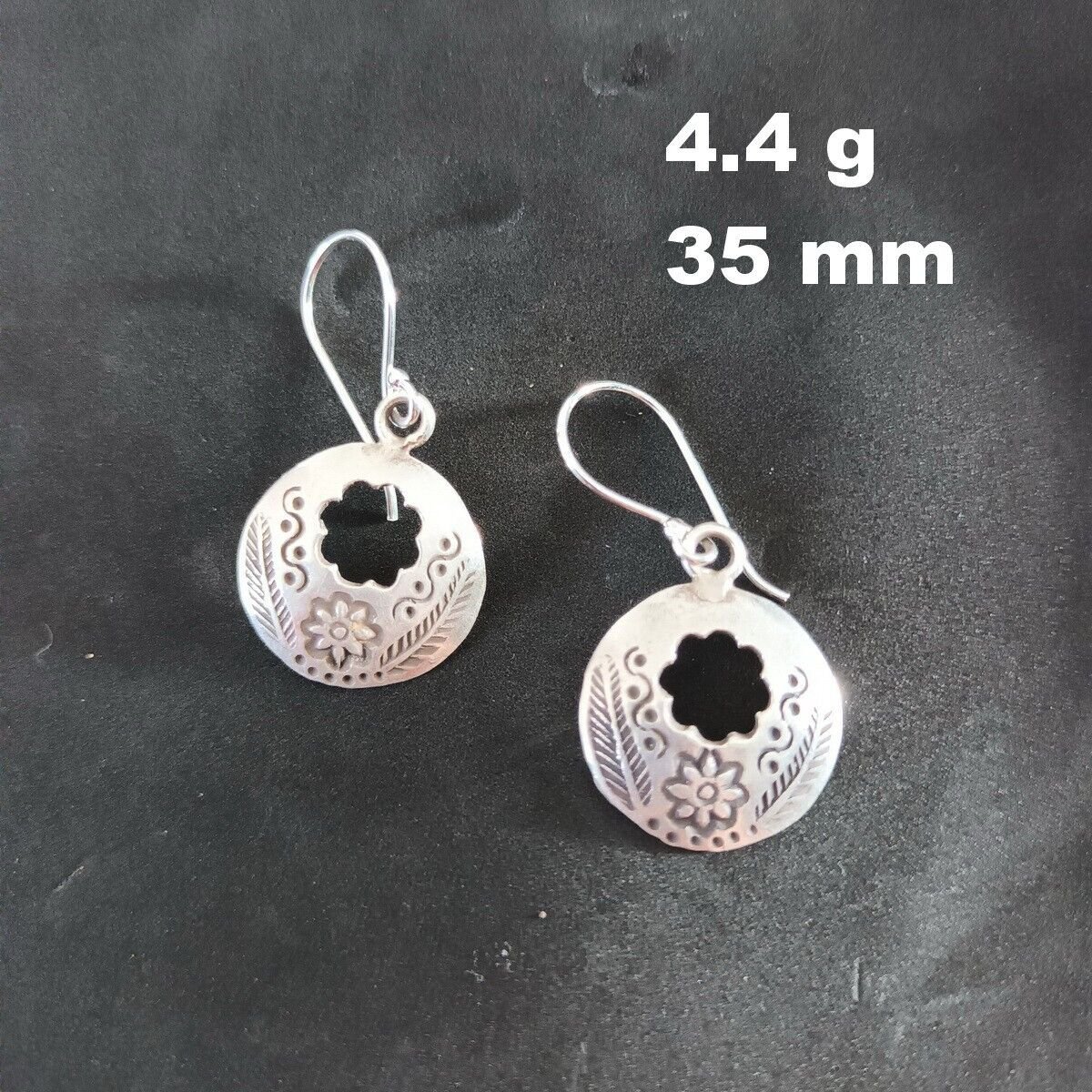 Fine Silver Earrings Sterling 925 Dangle 4g Tribal Crafted Engrave Vintage 24102