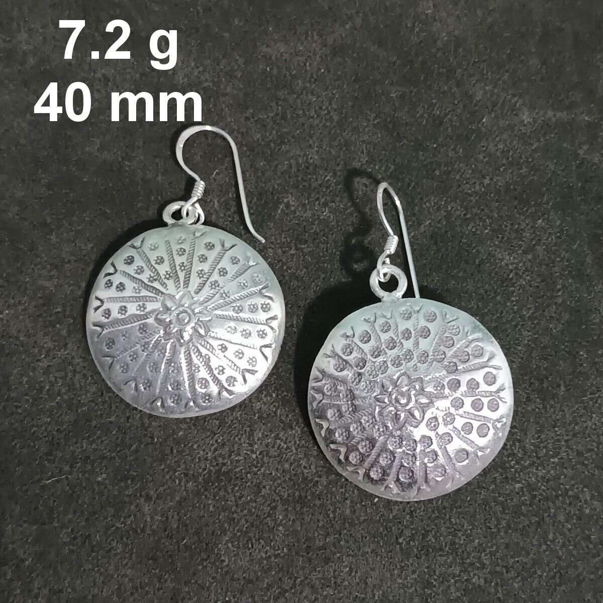 FINE SILVER EARRINGS CRAFT VINTAGE WOMEN DANGLES 7g EMBOSSED CARF CHARMS #RE118