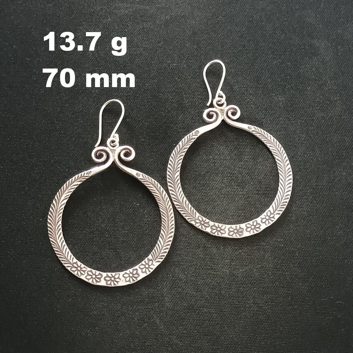 FINE SILVER EARRINGS CRAFT VINTAGE WOMEN DANGLES 13g CARVED HOOP CHARMS #REE78