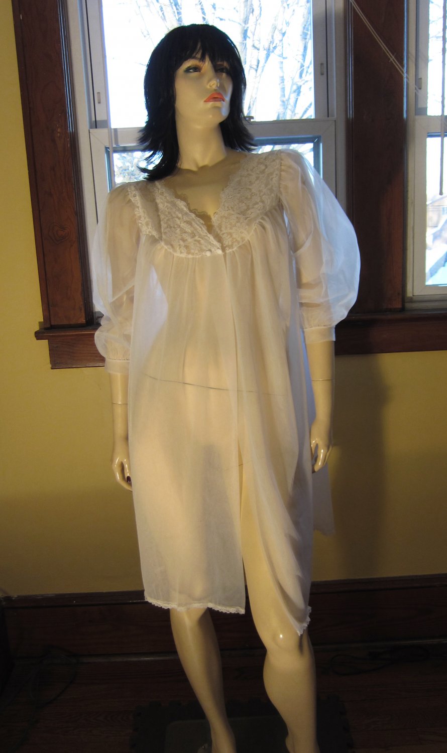 Vintage 60s Snow White Bride Sheer DBL NYLON Chiffon Peignoir Robe Sz L.