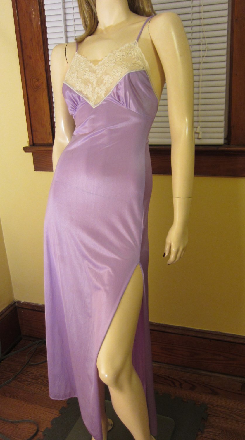 Vintage Vixen Shimmery Lilac Sexy Glam Nylon Nightgown Val Mode Petite XS