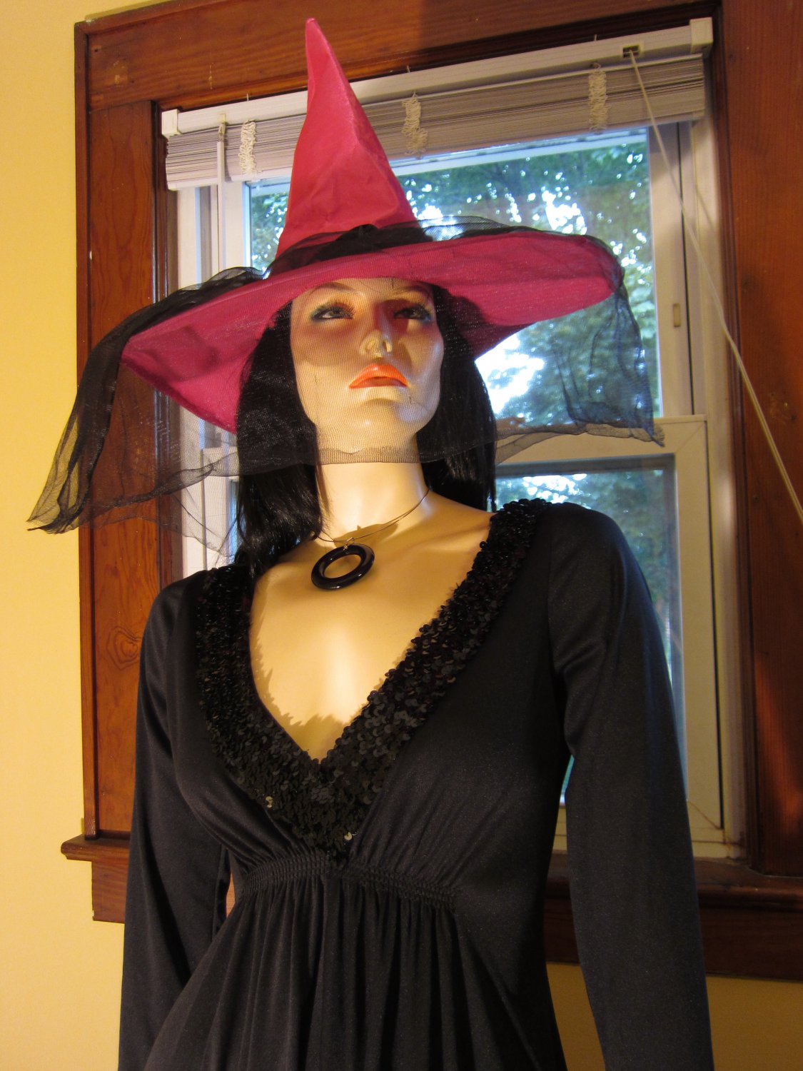 Vintage 70s Deep V Sexy Wicked Witch Gothic Bride Black Maxi Dress M.