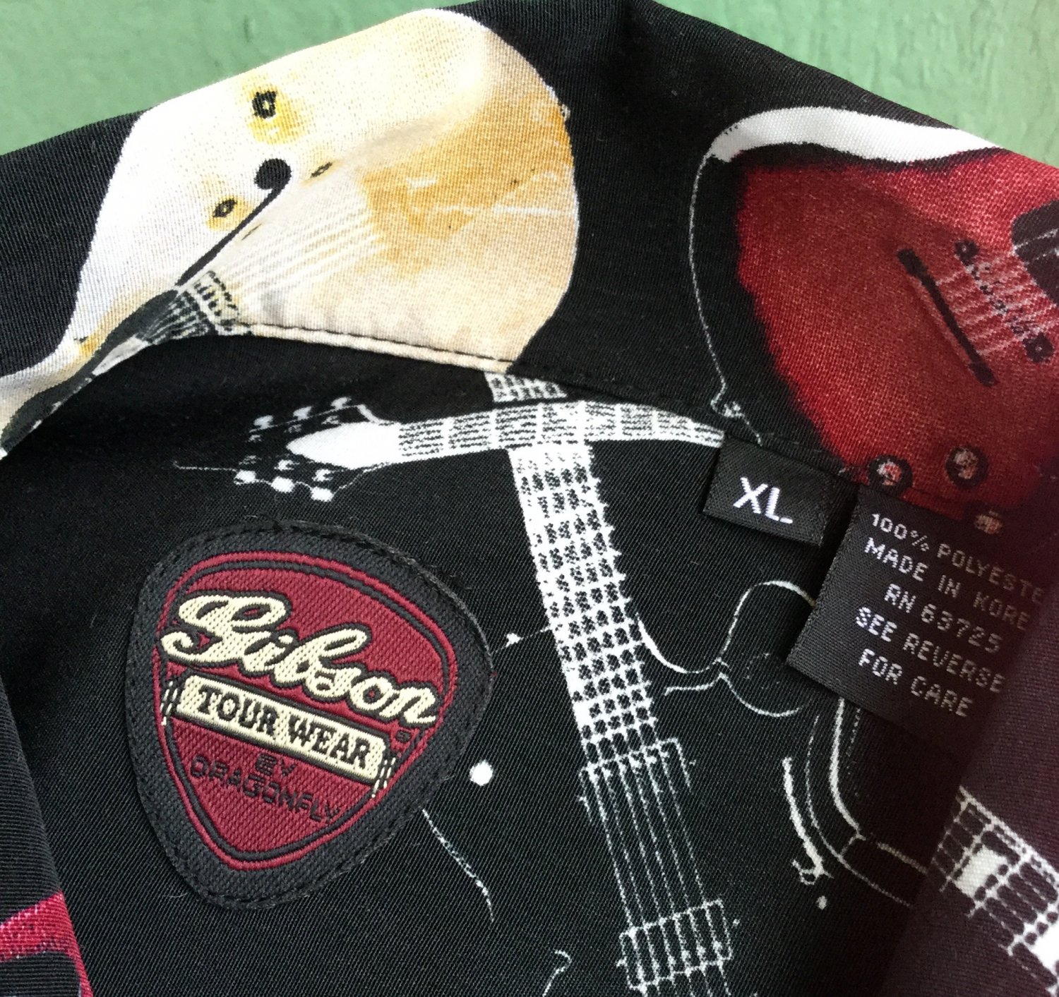 gibson tour wear shirt