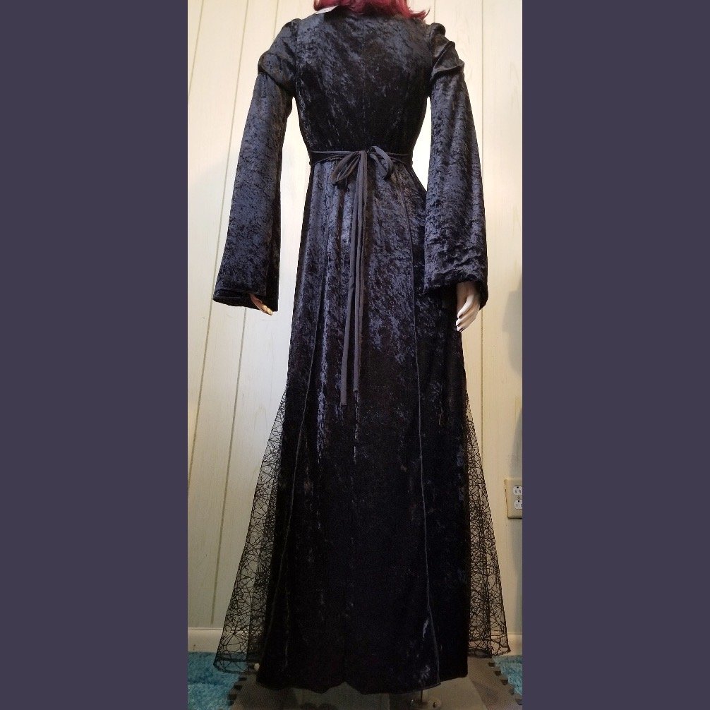 Vintage 90s HOT TOPIC Gothic Black Spider Web Dress! NWT Size M