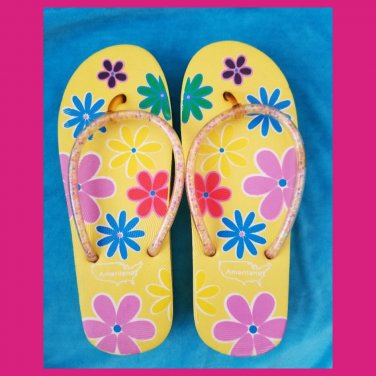 Vintage 90s does 70s Retro Flower-Power Beaded Platform Flip Flops Summer Shoes NWT NOS Size M 7/8