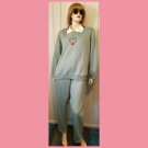 Vintage Cottagecore Sage Green Ladies 2 Piece Embroidered Lounge Leisure Outfit Size 2X Vintage Cottagecore Sage Green Ladies 2 Piece Embroidered Lounge Leisure Outfit Size 2X