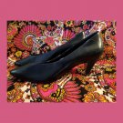 Vintage 80s Shiny Black Patent Pointy Toe Heels Pumps Shoes Size 8 Vintage 80s Shiny Black Patent Pointy Toe Heels Pumps Shoes Size 8