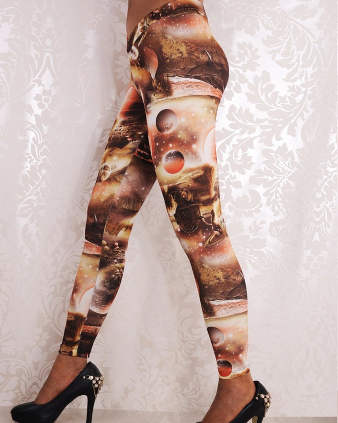 Mid Waist Sexy Heart-shape Yellow Planet Fashion Lady Beauty Galaxy Cute Leggings wl042