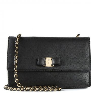 Salvatore Ferragamo Authentic Leather Handbag 21F003 Vera Shoulder Bag - Black