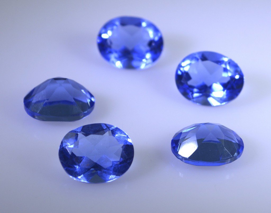 synthetic cubic zirconia Blue shappire cz loose gemstones 1 Pieces 8 x 10 mm Ova
