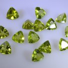 peridote loose Stone 1 Pieces 4 x 4 mm Trillion Green faceted Gemstone