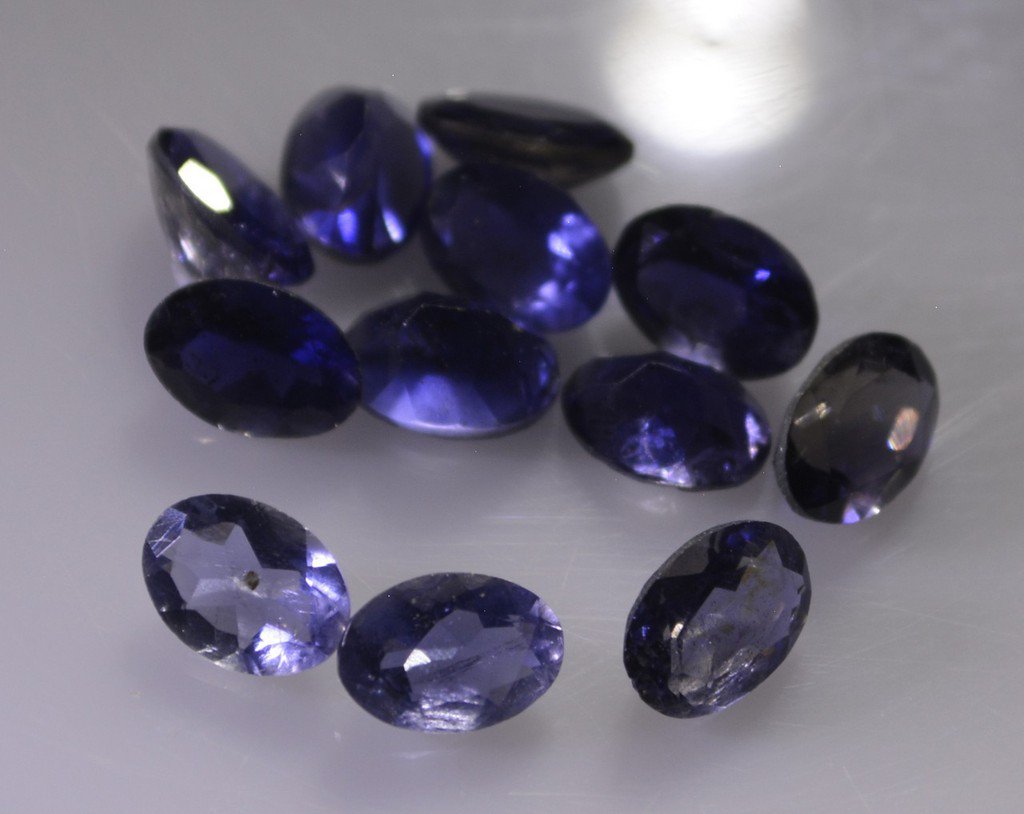 iolite loose Stone 1 Pieces 5 x 7 mm Oval Blue faceted Gemstone