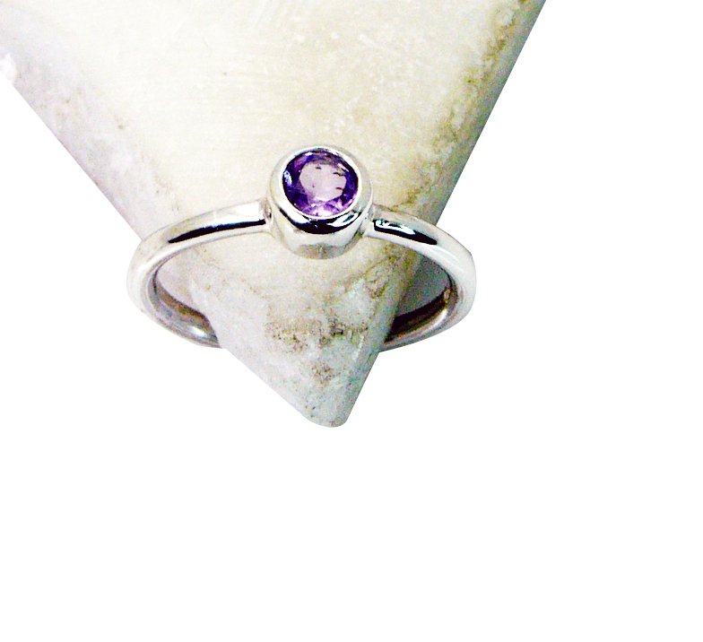 Riyo Amethyst Vintage Silver Jewelry Solid Silver Ring Sz 6 Srame6-2075