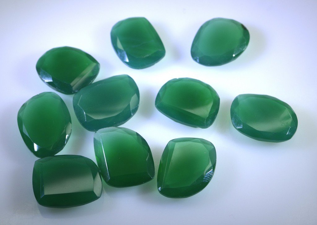 Green onyx loose Stone 1 Pieces free size Fancy Green faceted Gemstone