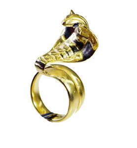 Riyo   Gemstone  18kt Gold Plated Snake Ring Gprsna70-290020