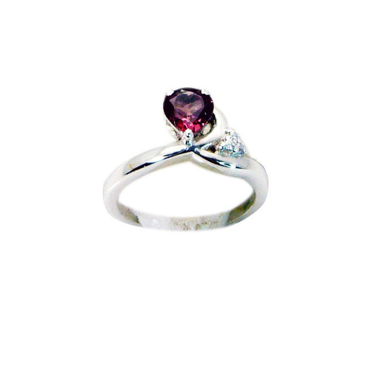 pulchritudinous Garnet 925 Sterling  Red Ring handcrafted L-1in US 5,6,7,8