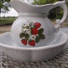Mccoy Strawberry country #7528 vintage pitcher & basin "MINT"