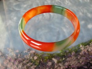 red and green agate bracelet-1