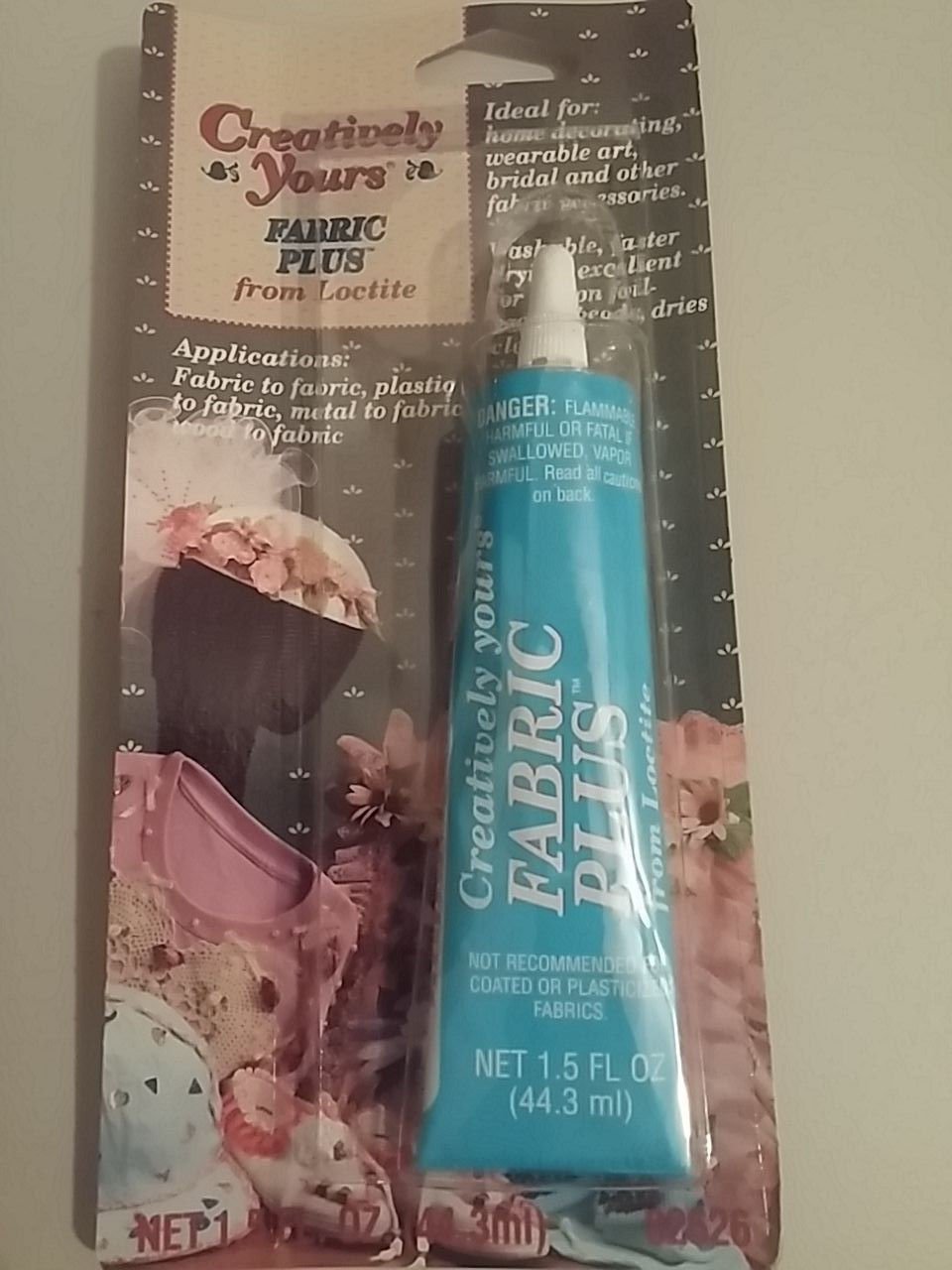 GLUE Fabric Plus Creatively Yours FROM LOCTITE 1.5 fl.oz 44.3ml MADE IN USA,NEW