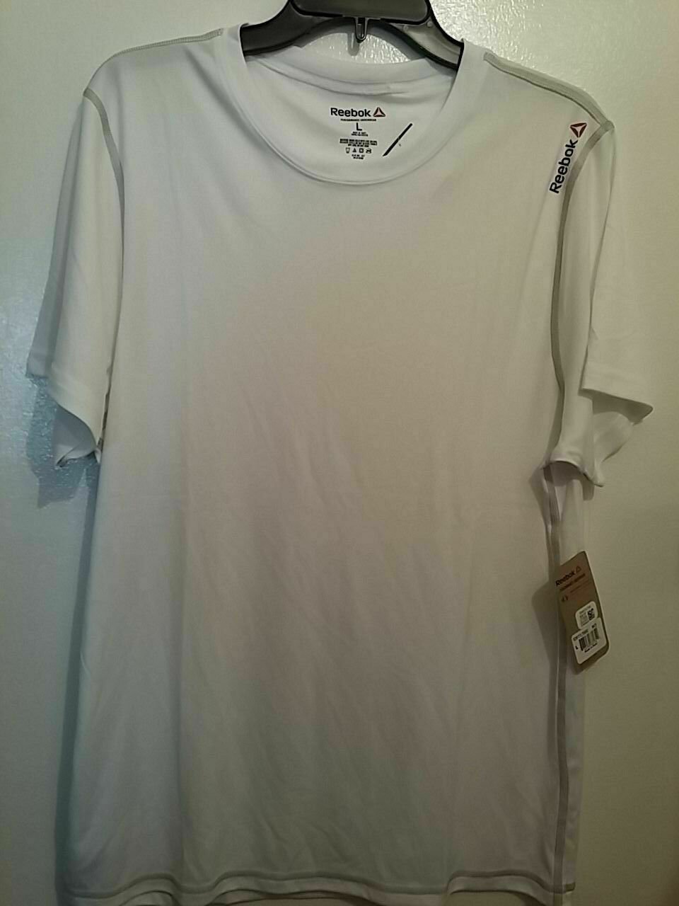 Reebok MEN'S T-SHIRT SIZE LARGE STYLE #RDM171LT05003 COLOR WHITE NWT
