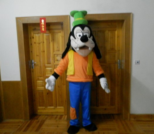 Custom made Goofy Dog mascot costume for party