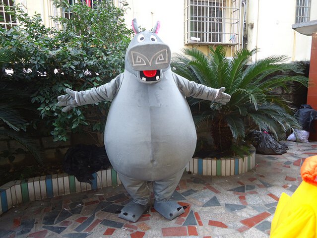 Custom made friendly Gloria mascot costumes for Halloween Party