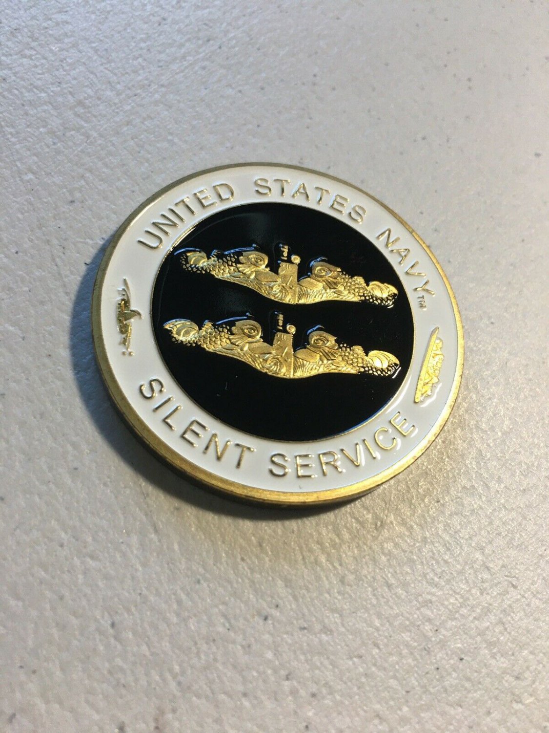 UNITED STATES NAVY *SUBMARINE SILENT SERVICE* Challenge Coin w Case! N-7