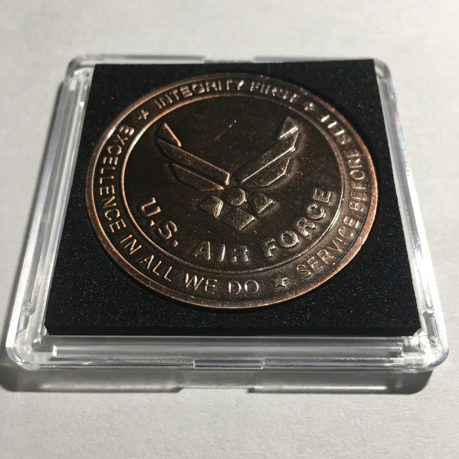 USAF C-130 HERCULES Challenge Coin w/Case FREE SHIPPING USA AF43