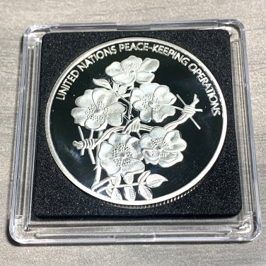 UNITED NATIONS PEACE KEEPING OPERATIONS Challenge Coin-With Protective Case