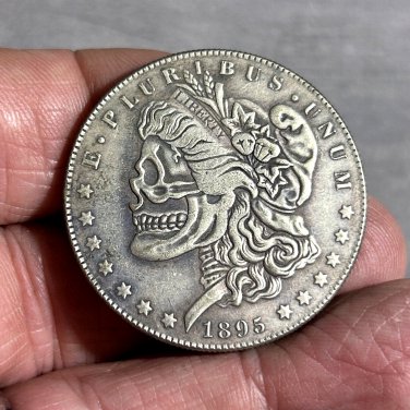 Skull E. PLURIUS UNUM Novelty Good Luck Heads Tails Challenge Pocket Coin 1895