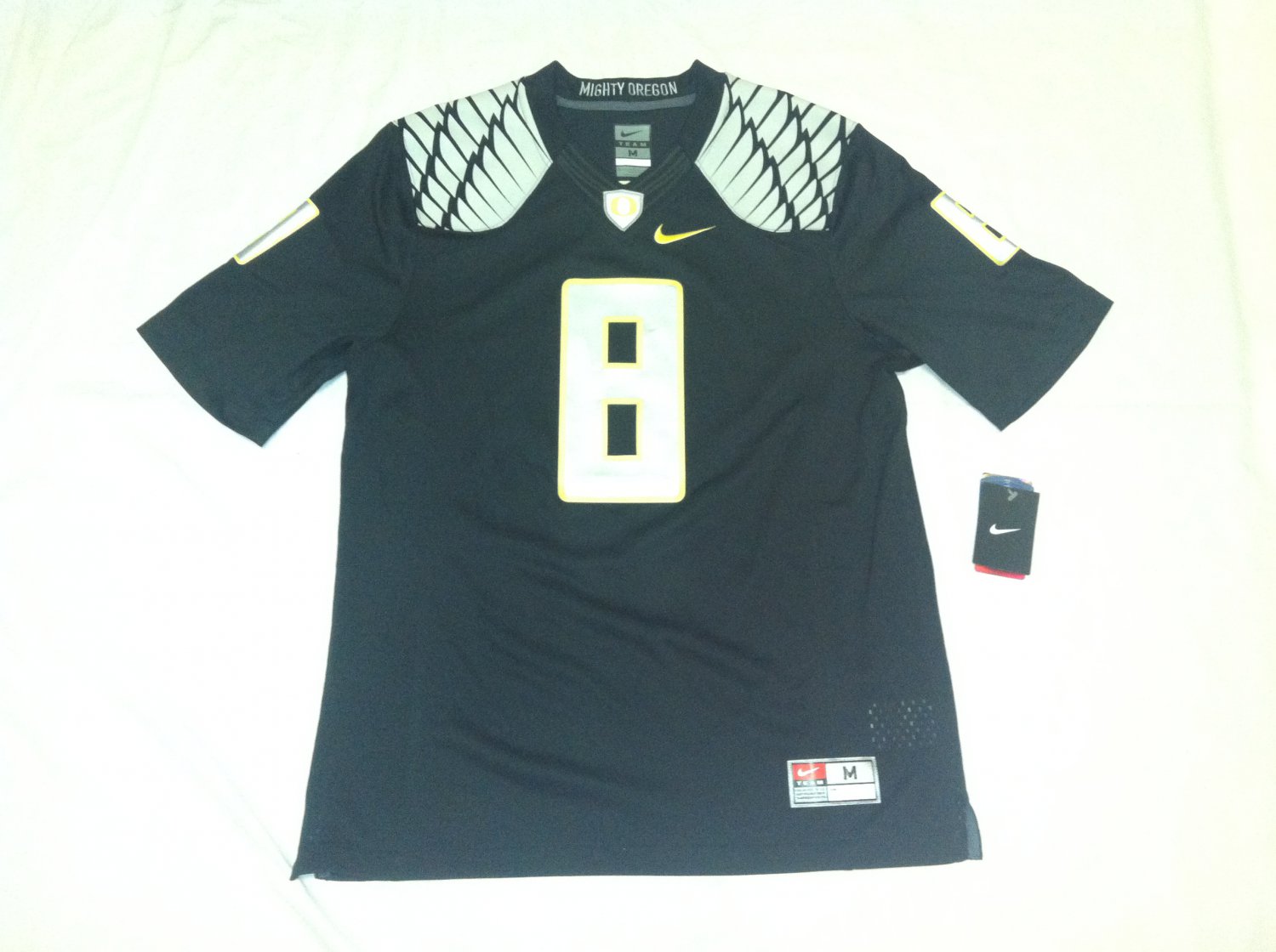 Oregon Ducks Black #8 (Marcus Mariota) Large Nike Limited Jersey