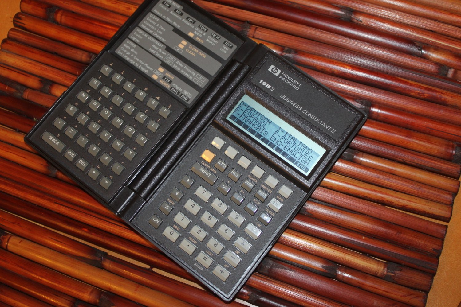 HP 19B II 19BII HP Vintage Business Calculator tested works W Batteries 1