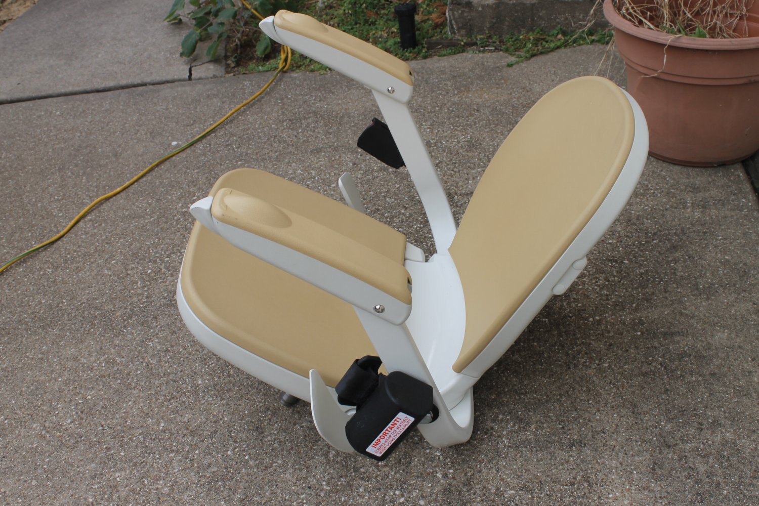 Acorn curve 180 Stairlift Chair Original working pullsold as pictured