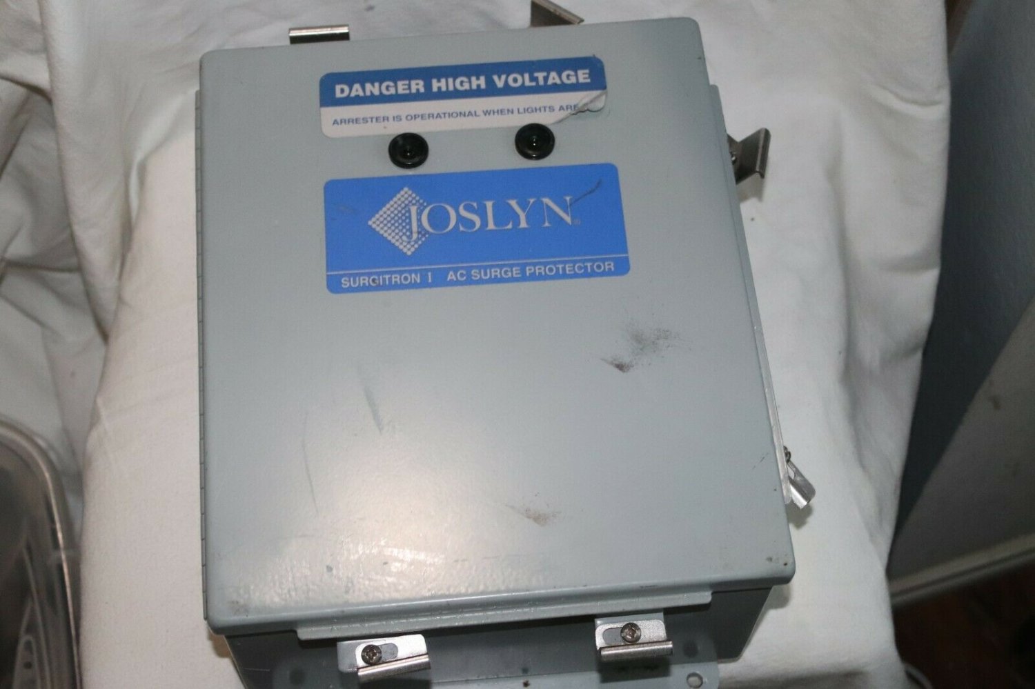 Joslyn 1265-85 Surgitron AC Surge Protector 120/240V 1-Phase 3-Wire Like New