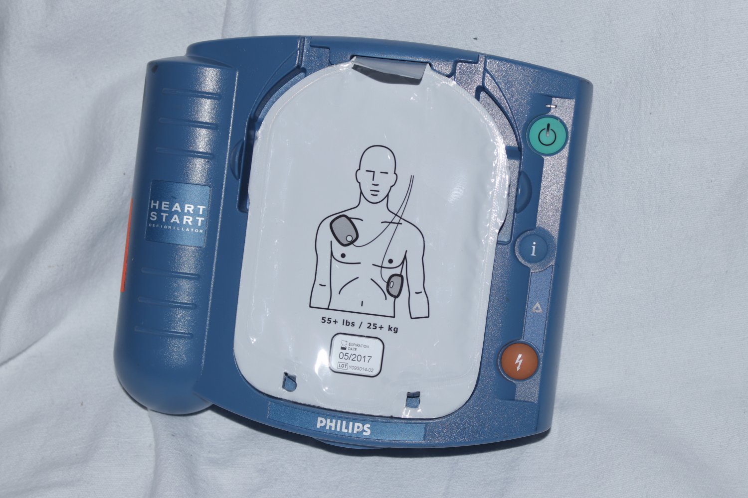 Philips Heartstart FRx AED HS1 Onsite Needs Charger Nice Condition Clean 2/20 2B