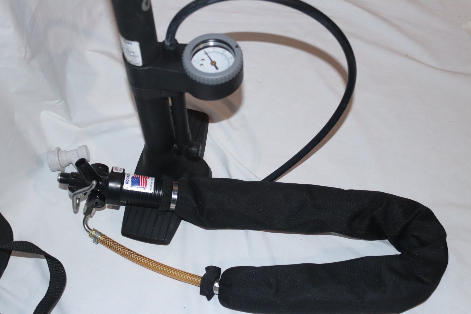 Rocket Man CO2 Mobile Drink dispenser Systems Beer Beverage Backpack 02/20 516