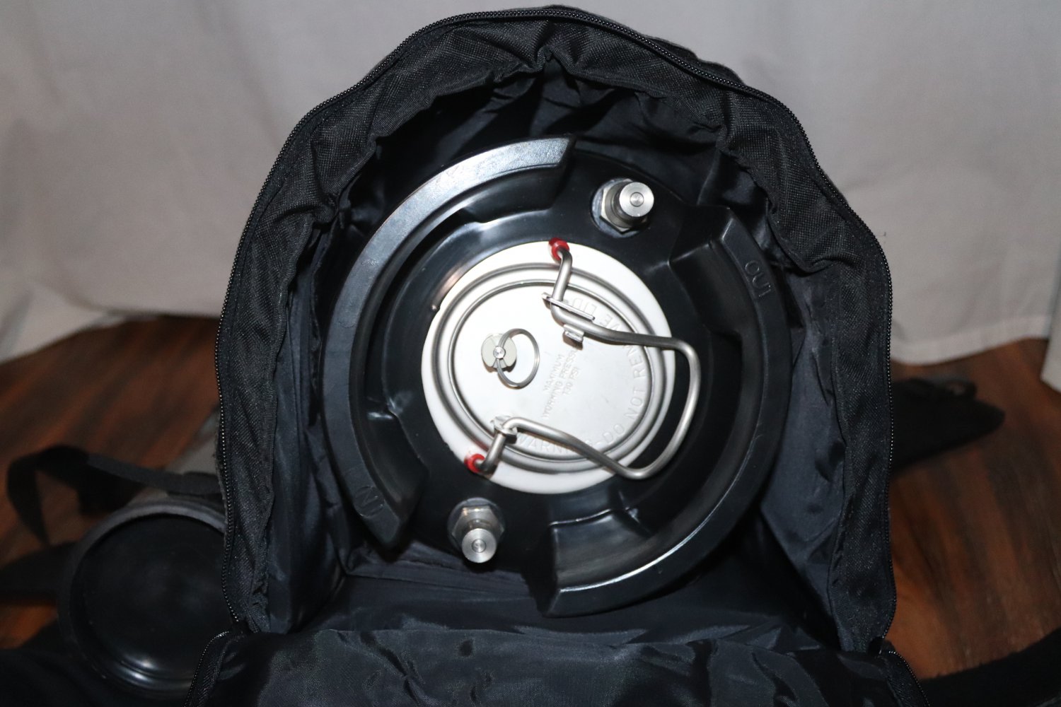 Rocket Man CO2 Mobile Drink dispenser Systems Beer Beverage Backpack 02/20 516