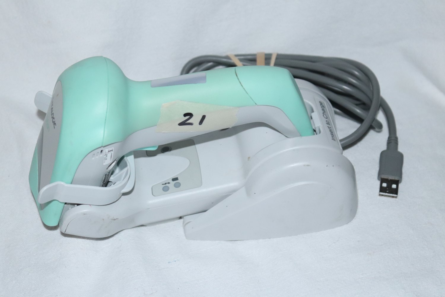 Datalogic Barcode Scanner GBT4400 W Base/Charger + USB Cable -NO AC Adapter