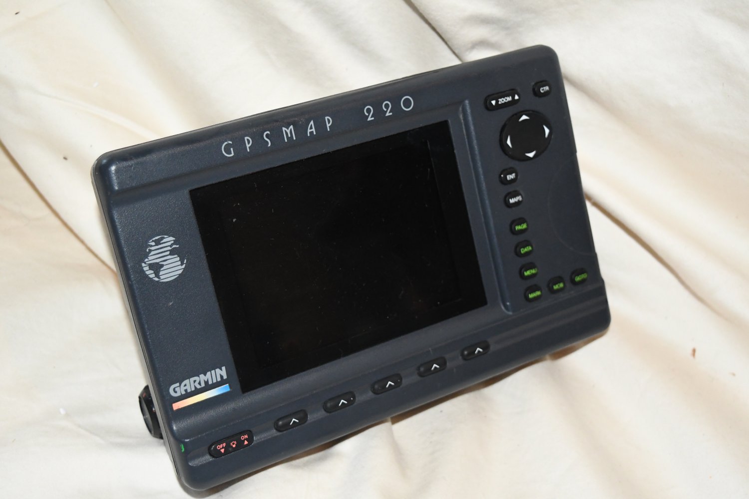 Garmin GPSMAP 220 Color Chartplotter 