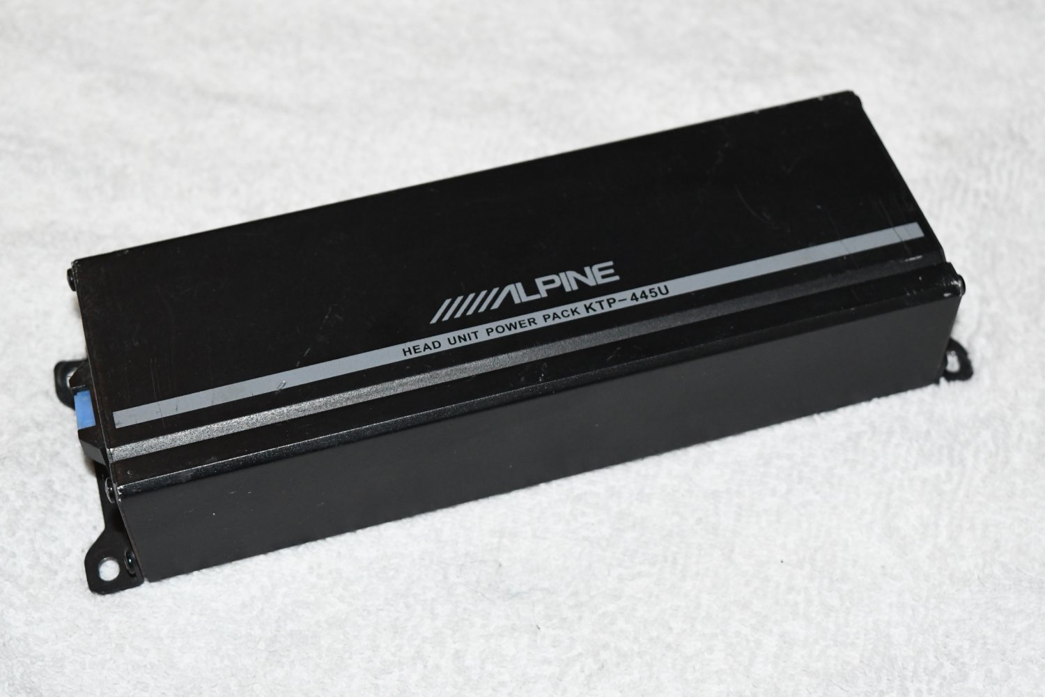 Alpine Universal Power Pack Amplifier KTP445U working pull very rare 2f