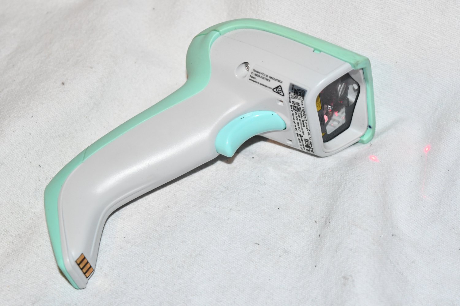 Datalogic GBT4400 GBT4400-HC Gryphon 2D Bluetooth 2.0 Healthcare Barcode Scanner