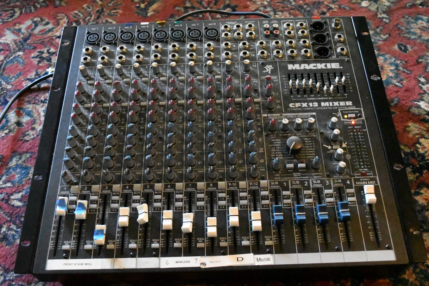 Mackie model CFX12 mkii 12 Channel live sound Mixer DJ box 7/21 515A