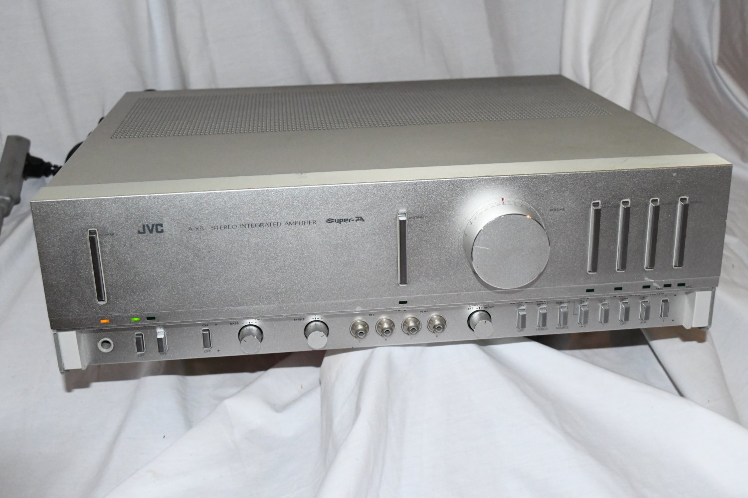 JVC Model A-X5 Super-A Integrated Amplifier POWERS ON AS IS VERY RARE 515B3