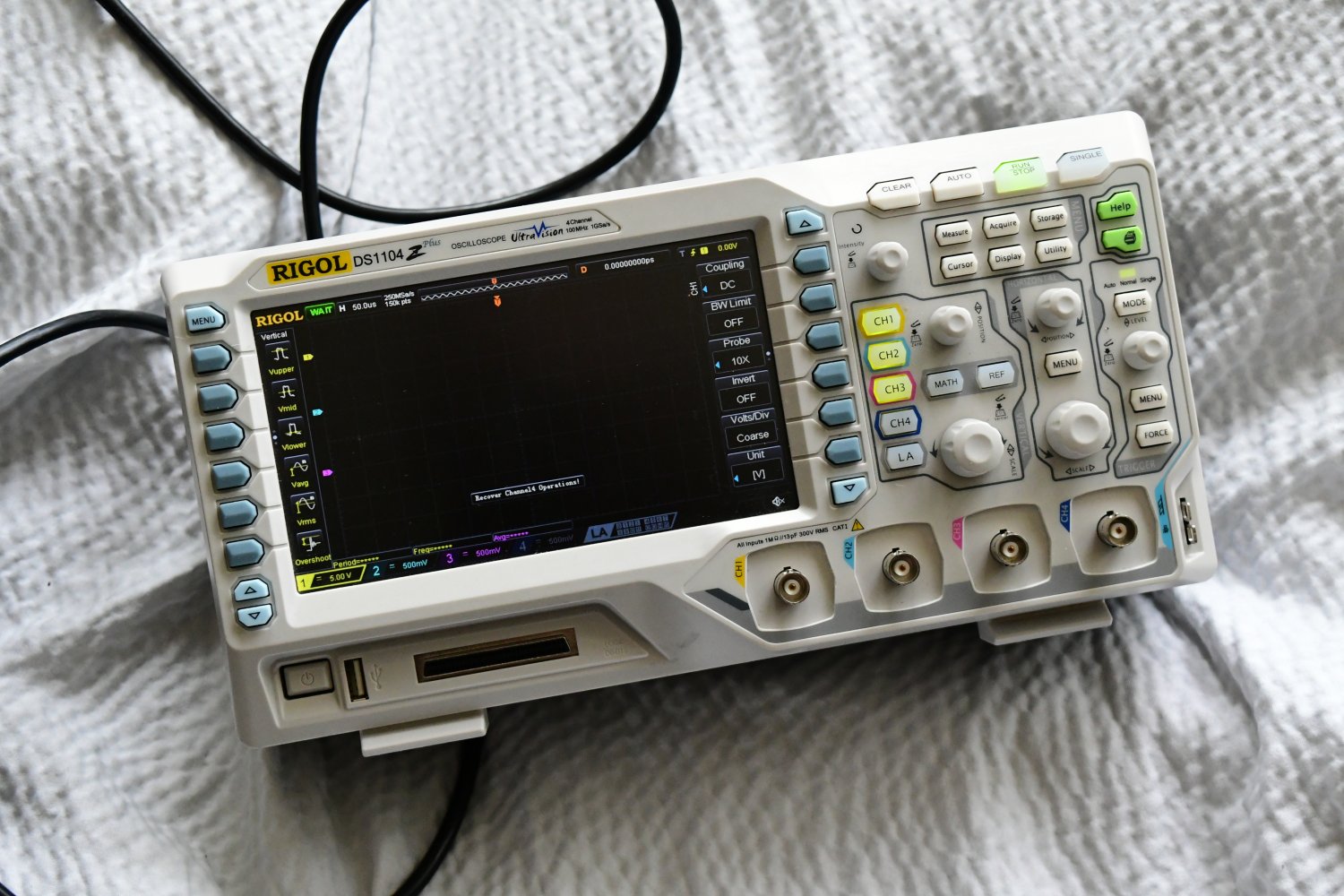 Rigol DS1104Z Plus Digital Oscilloscope 100Mhz Bandwidth,4 Channels Clean 517bk