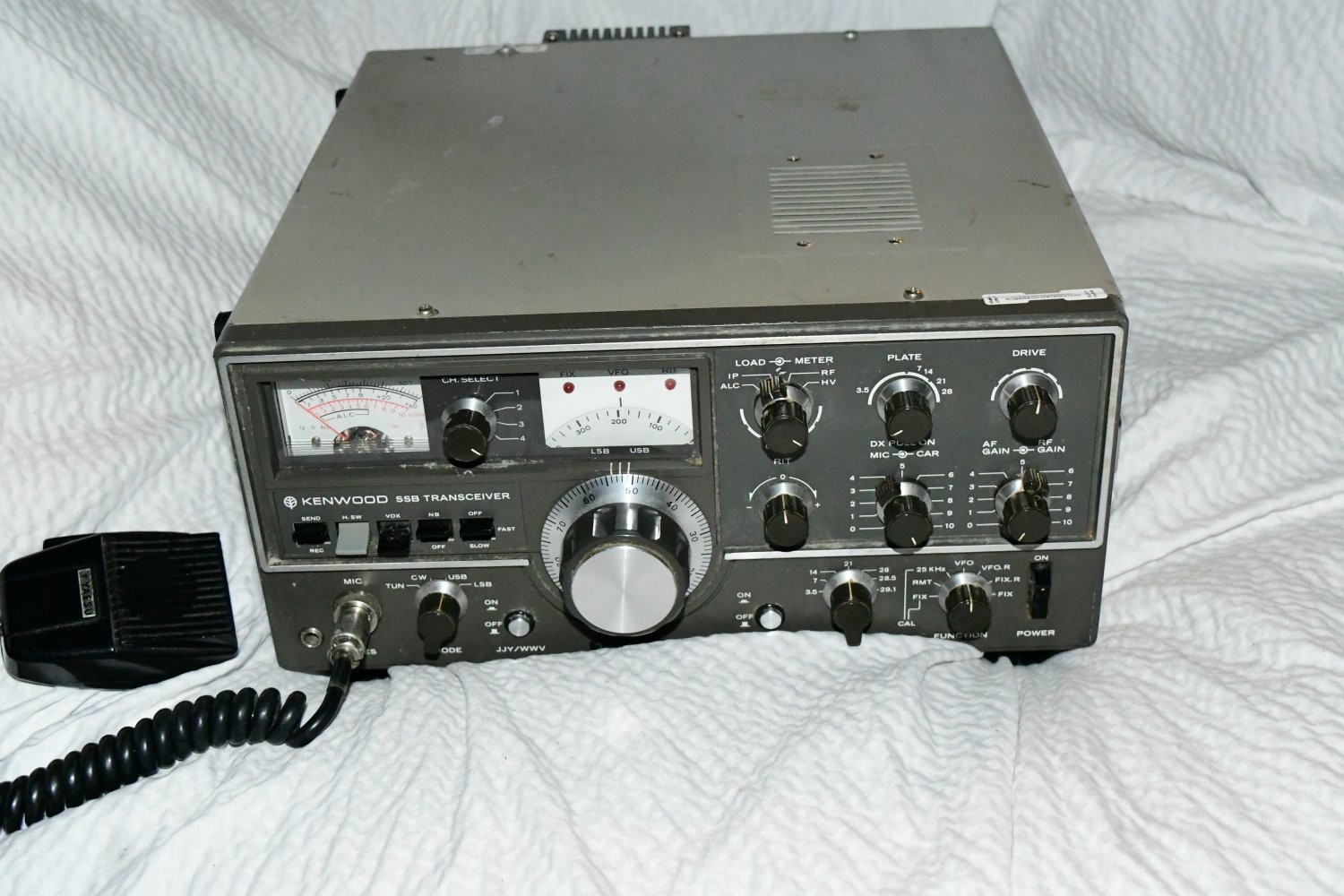 Kenwood TS-520 HF Transceiver Radio-UNTESTED-Attic Find AS IS-Rare-516B
