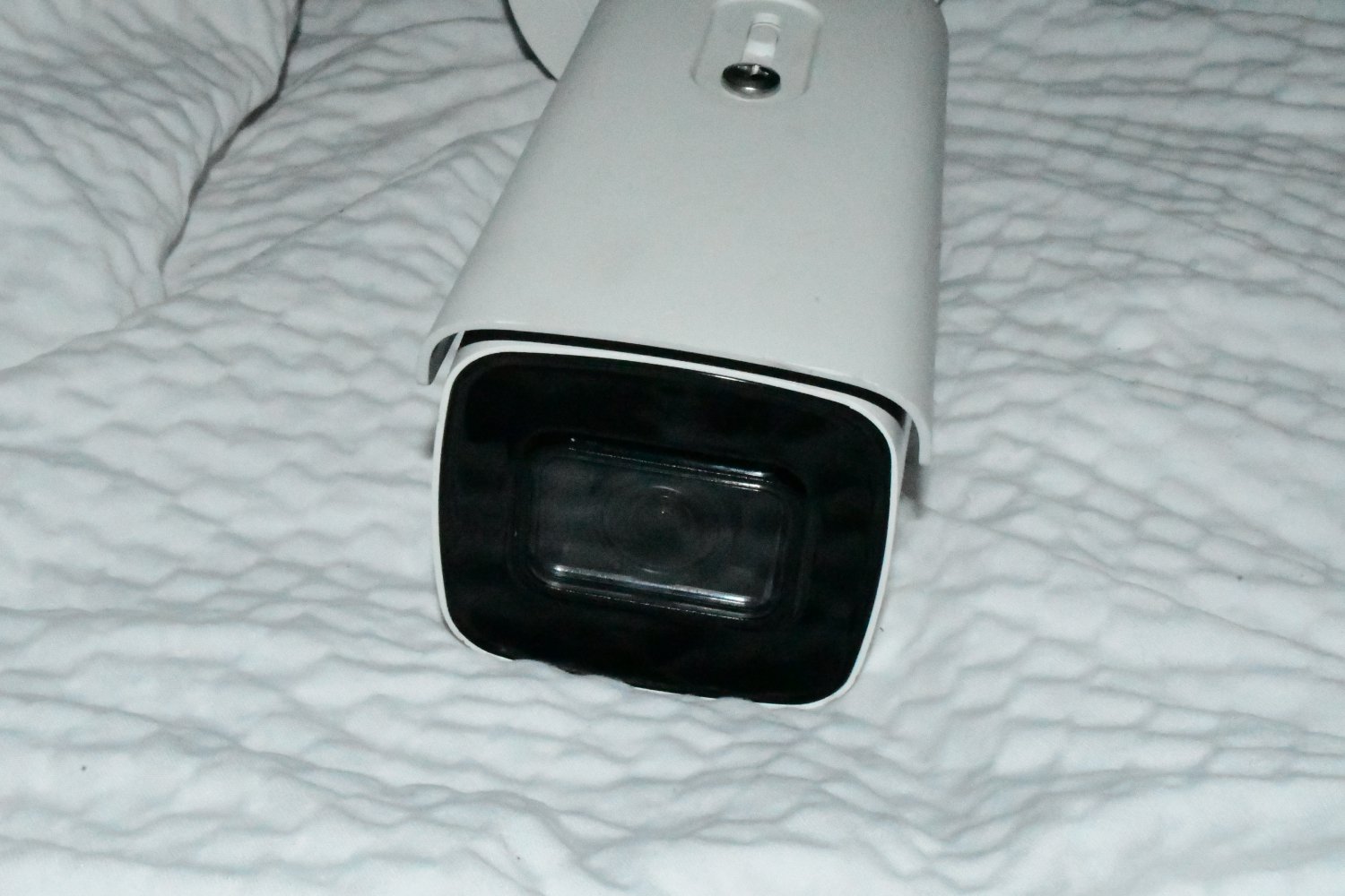 Hikvision DS-2CD2635FWD-IZS 2.8-12MM 3MP WDR Varifocal Security Camera 517C2