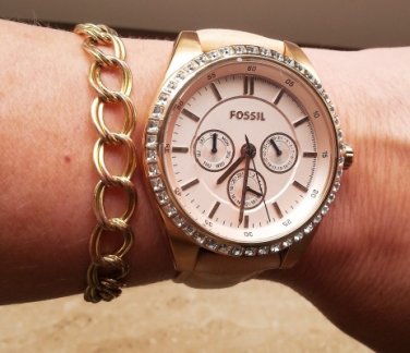 Brand New Fossil Bq3014 Rose Gold Glitz Beige Leather Strap Women S Watch - Fossil Rose Gold Watch With Leather Strap Brand New Fossil Bq3014 Rose Gold Glitz Beige Leather Strap Women S Watch - Fossil Rose Gold Watch With Leather Strap