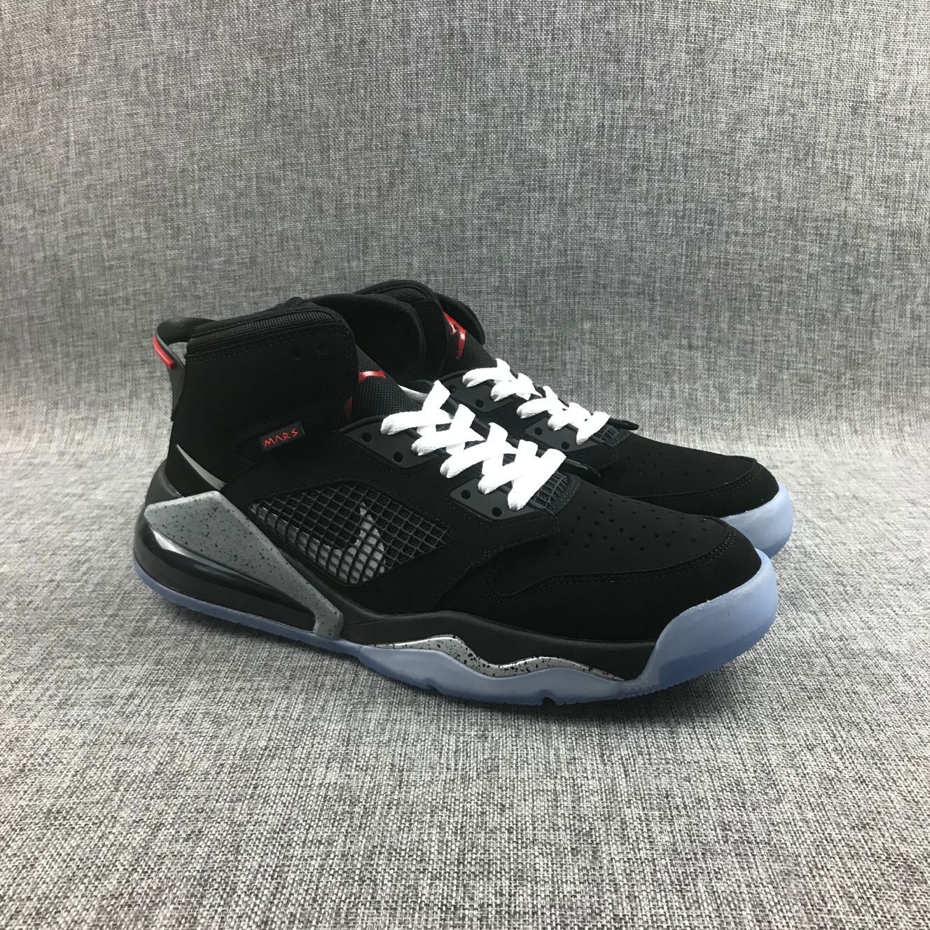 Air Jordan Mars 270 Black Metallic Silver CD7070-010