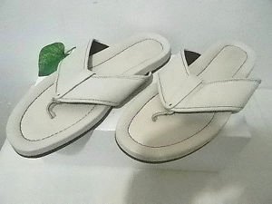 Kenneth Cole Light Gray Leather Casual Flip Flops Sandals Size 13 US NEW